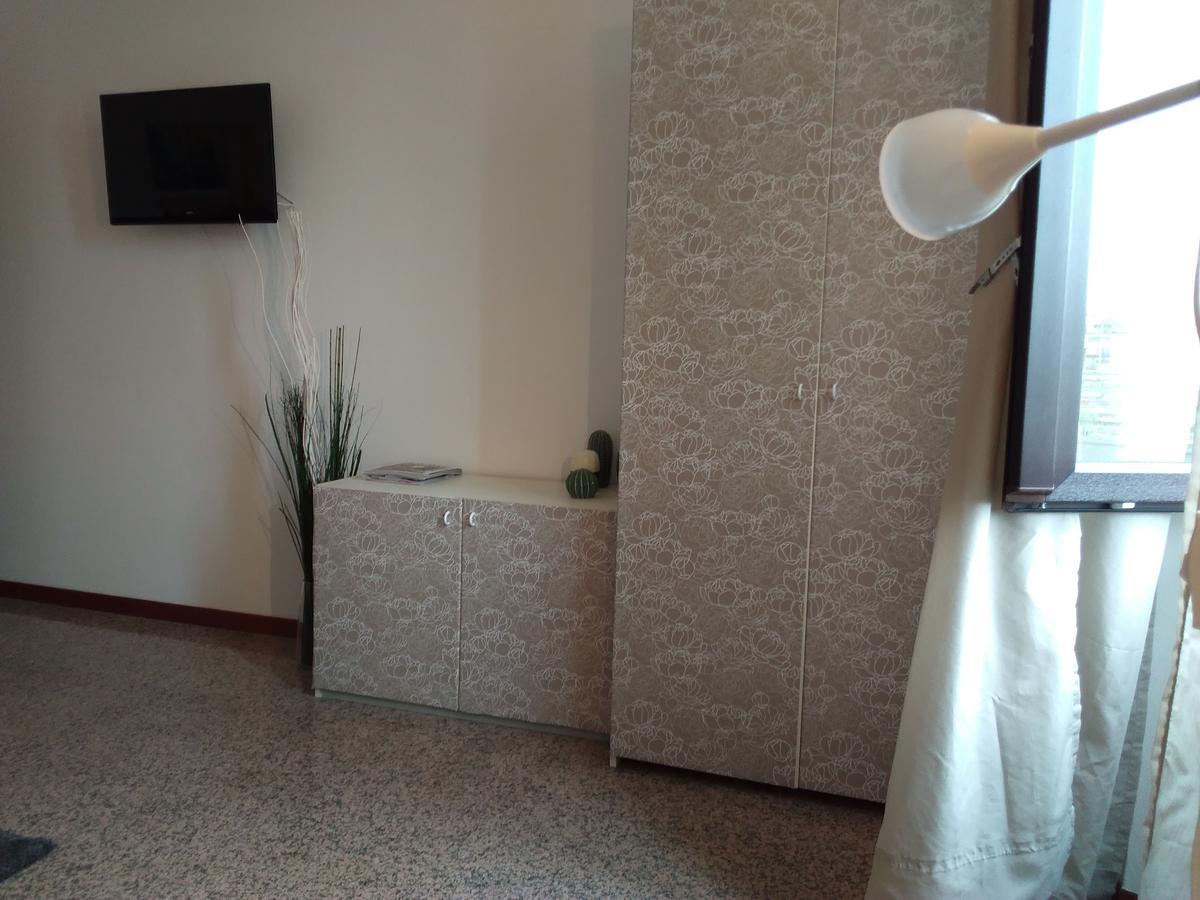 Apartament Kibilu - Via F. Aporti Mediolan Zewnętrze zdjęcie